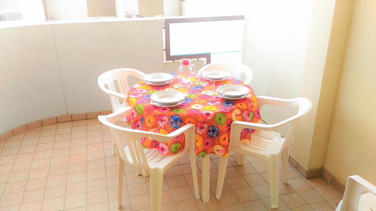 Green Holiday Wohnung Mit Schwimmbad Bibione Exterior foto